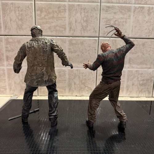 Freddy vs Jason Neca figures used, set of 2