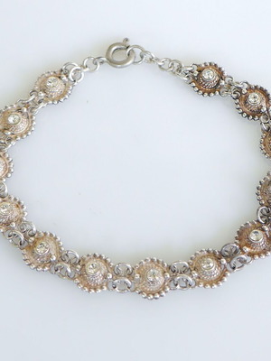 Silver bracelet used with zircon 925