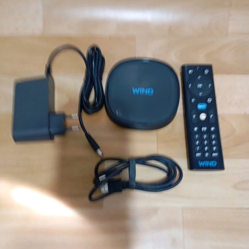 Wind Android TV box used in good working condition