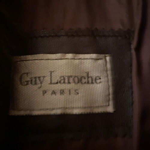 Guy Laroche leather jacket with real fox fur collar medium size used