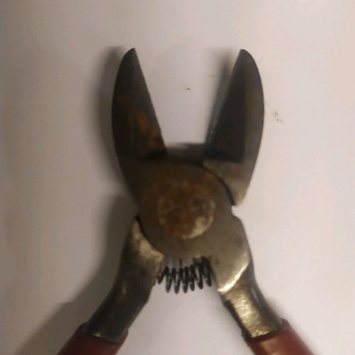 Hand tool cutter