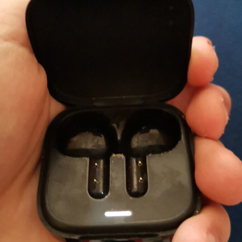 Redmi Buds 6 active case like new