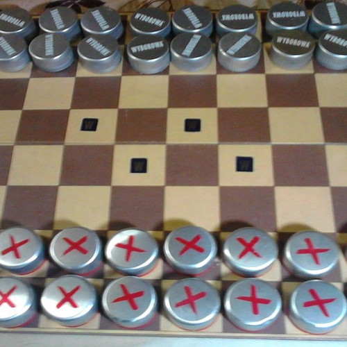 Dama Vodka's Battle board game new
