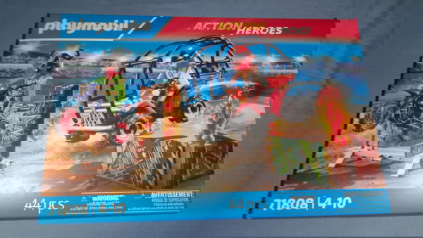 PLAYMOBIL 71808 ACTION HEROES ΑΚΡΟΒΑΤΙΚΑ ΜΕ ΓΟΥΡΟΥΝΑ ΚΑΙ ΜΗΧΑΝΗ