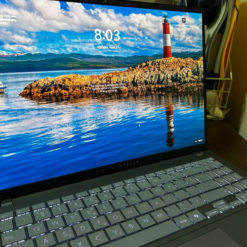 Asus Vivobook S16 S5606CA-RI142W 16" OLED 120Hz like new