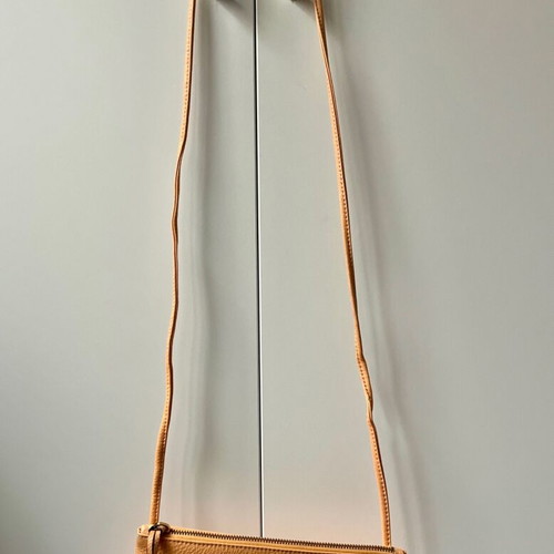 KEM leather shoulder bag in apricot, like new