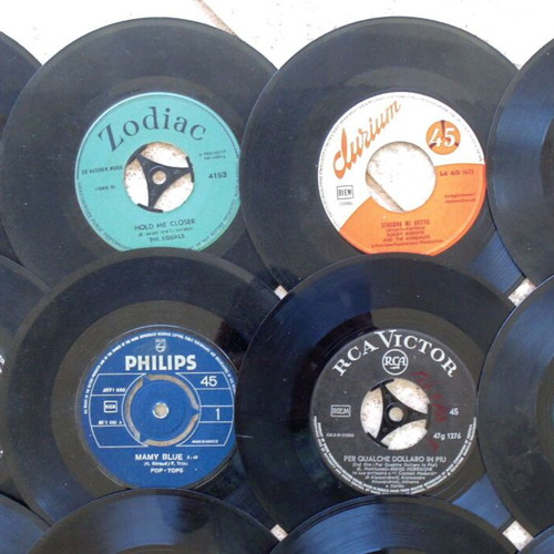 Vinyl 45 RPM record collection used, 19 pop/rock vintage hits