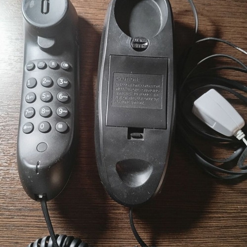 General Electric wired home phone like new, gray