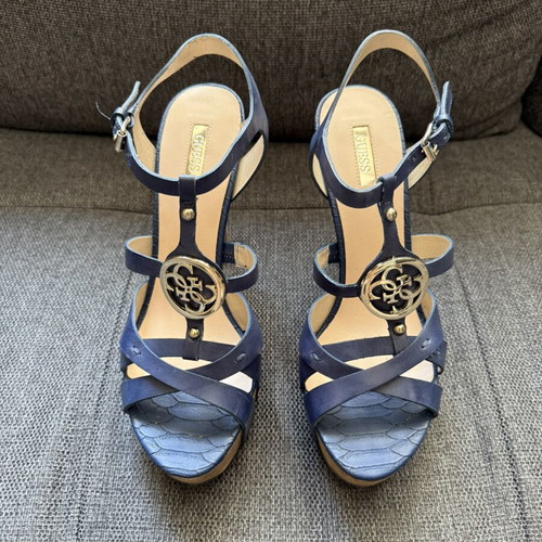 Guess women's leather high heels like new, size 39.5, blue