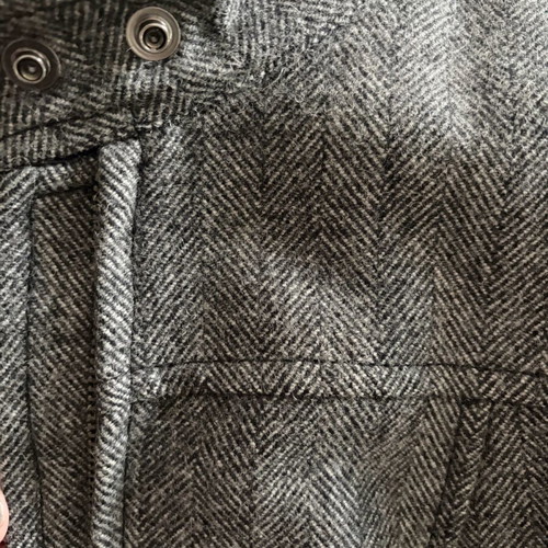 Benetton coat like new, gray with unique pattern, size M