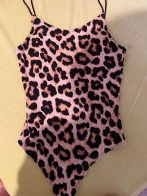 Leopard bodysuit H&M like new, size S
