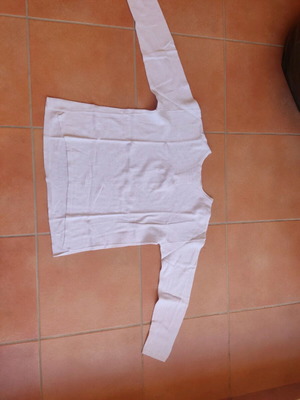Children's knitted shirt 9-10 years white with back buttons