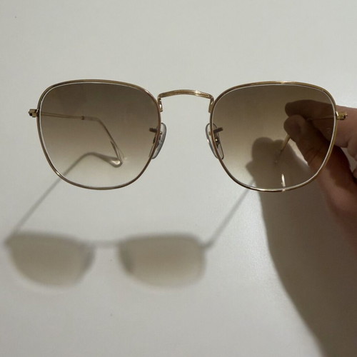 Ray-Ban Frank RB3857 sunglasses like new, Legend Gold frame with green G-15 lenses