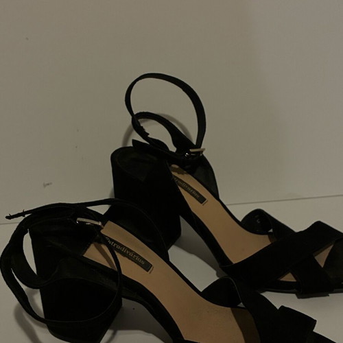 Pumps like new, black, size 38 by Stradivarius
