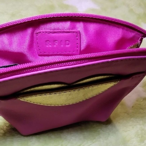 Women's leather handbag like new, pink and gold