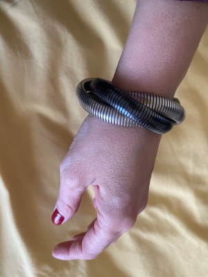 Tricolor bracelet in very good condition