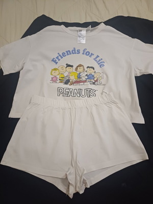 H&M Friends for Life Crop Top Pyjama Set new, white, size S