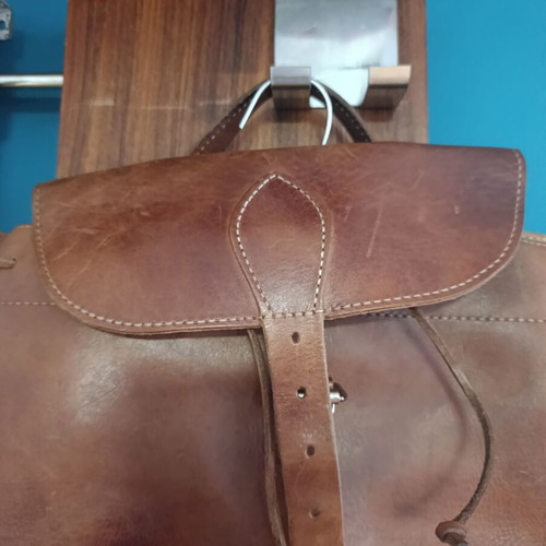 Vintage leather backpack like new, brown with three pockets