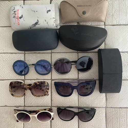 Sunglasses pack of 6 used, Mati-Mati and Versace, multicolor