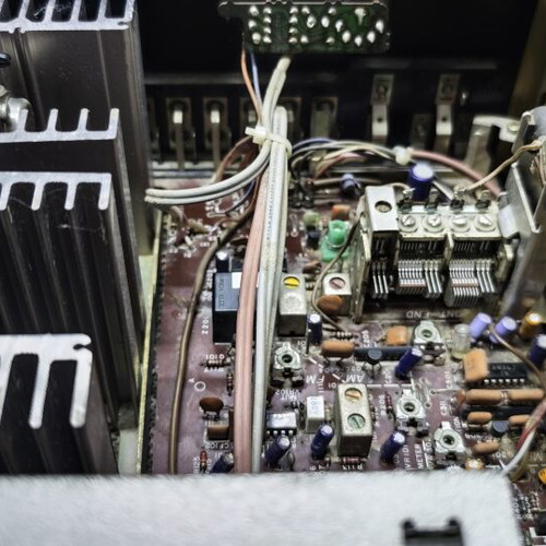 Technics SA 500 amplifier used for parts