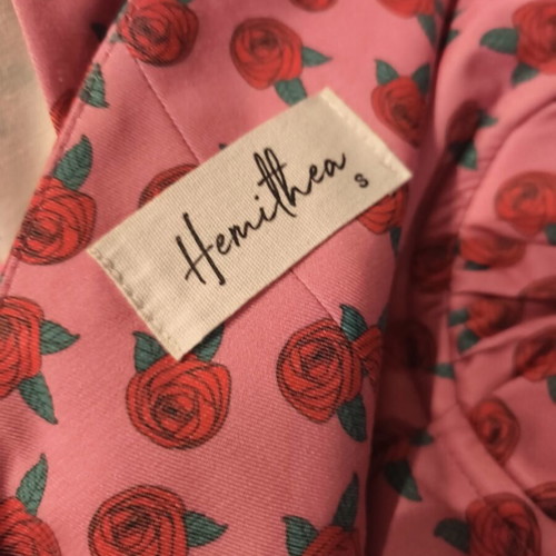 Hemithea dress like new, size Small, pink
