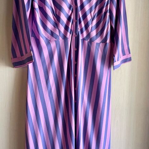 Yas maxi dress striped like new, size Large