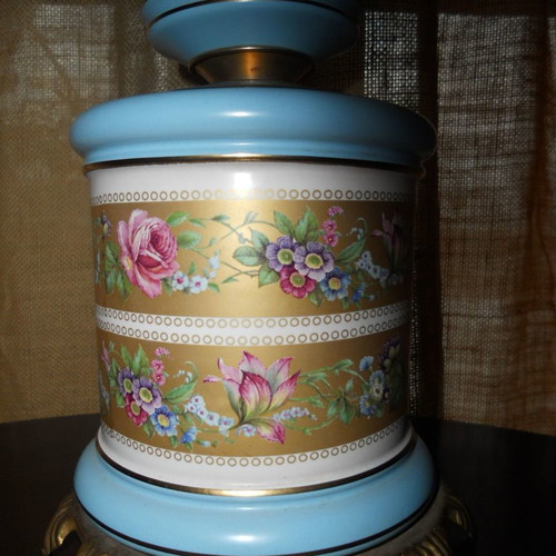 Sevres style Bleu Celeste table lamp used, ceramic and bronze