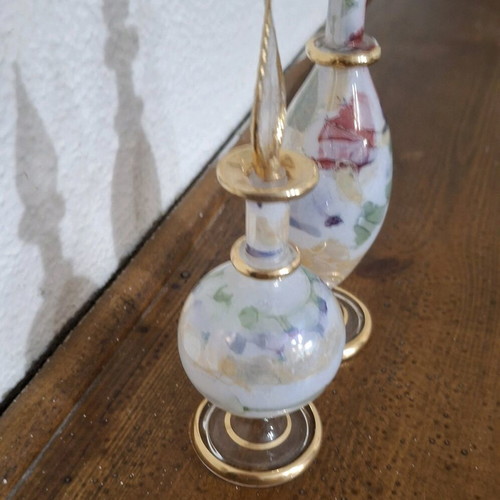 Set of 2 glass perfume bottles like new, decorative