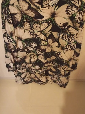 Milkwhite blouse dress like new