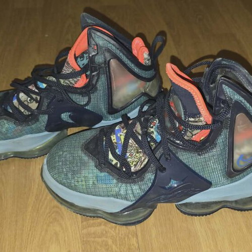 Nike LeBron 19 Fast Food basketball shoes like new, Dutch Blue