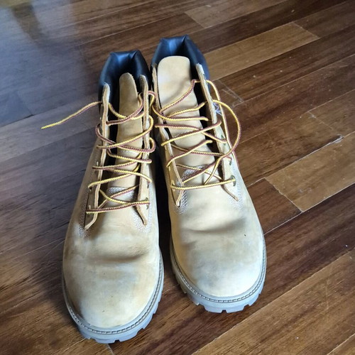 Timberland women's hiking boots like new, size 39