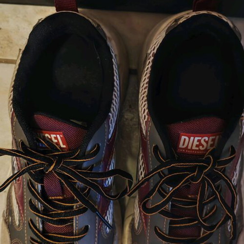 Diesel athletic shoes size 39, like new, multicolor
