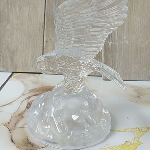 Decorative crystal eagle like new