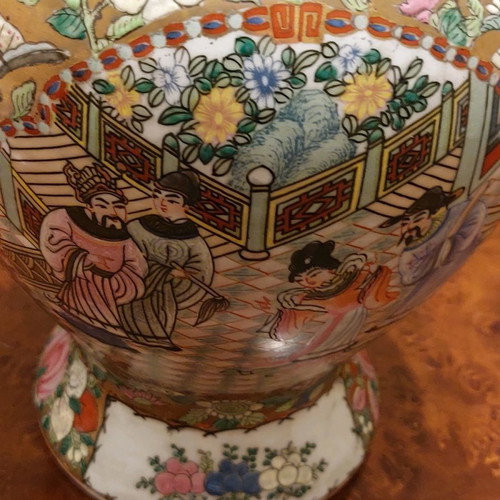 Satsuma jar Japan 35 cm used, porcelain with enamel and gold painting