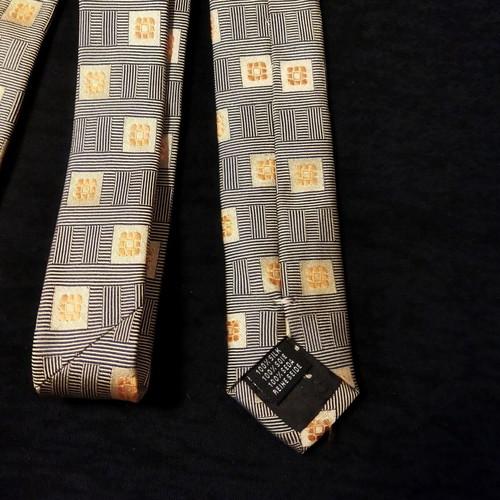 Tie Vitaliano Luiselli made of 100% silk, like new, gray and beige