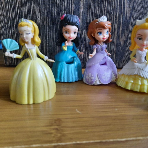 Sofia the First princess figures, set of 5