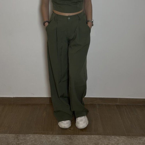 Khaki set with elastic waist pants and smocked back top new