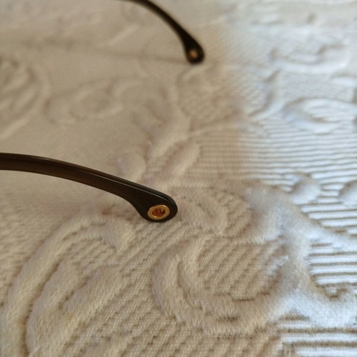 Sunglasses olive green like new