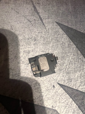 Iphone 11 Pro Max speaker used, like new without issues
