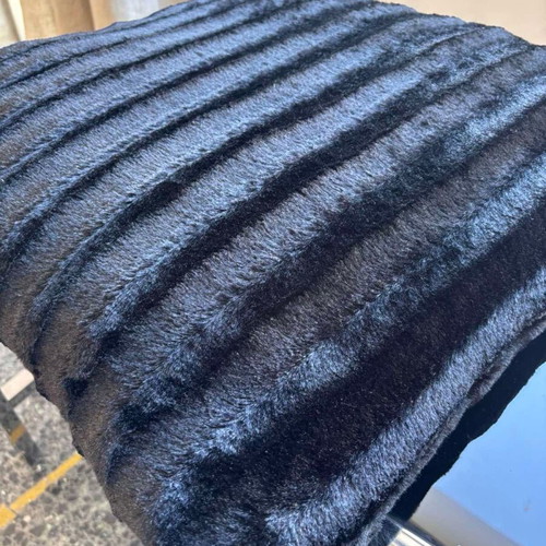 Black fur pillows like new, set of 2 pieces