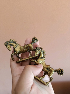 Bronze horse set like new, vintage pieces