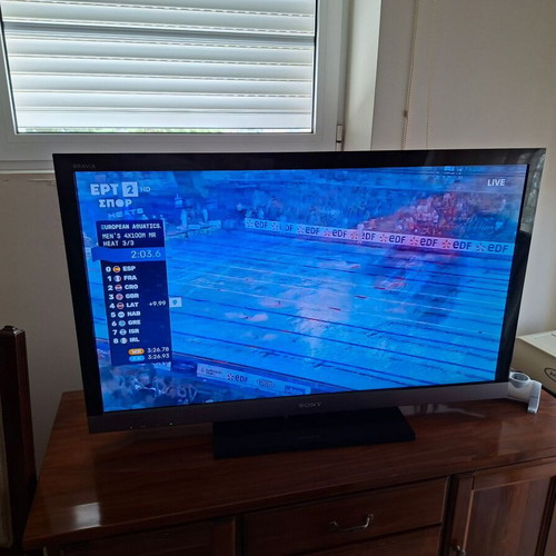 Sony Bravia KDL 40EX600 40-inch LCD TV used, full HD