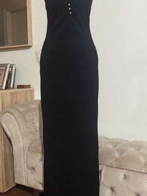 Maxi dress new, black, elastic with strass buttons and cups
