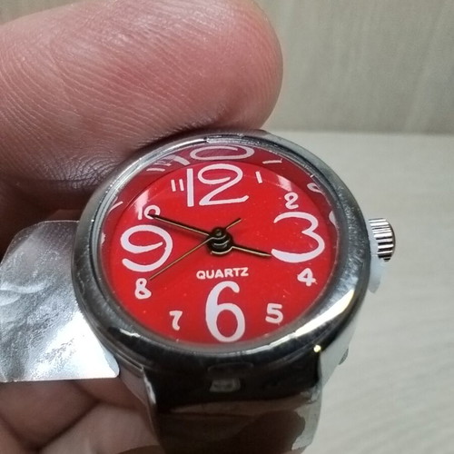 Y2K ring watch new with red dial and elastic bracelet