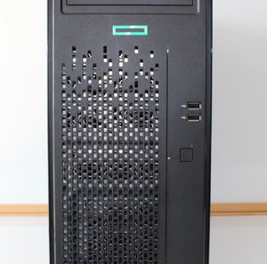 HPE ProLiant ML10 Gen9 Διακομιστής