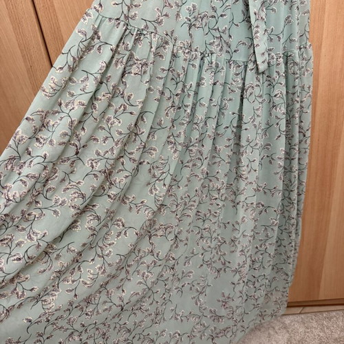 Summer dress green, like new, airy