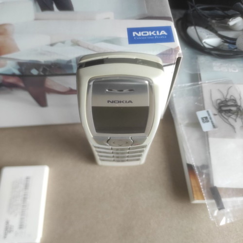 Nokia 6610 collector's phone like new with original accessories