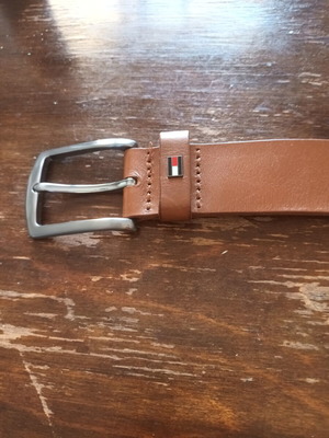 Ζώνη Tommy Hilfiger 115 εκ. καφέ σαν καινούργιο