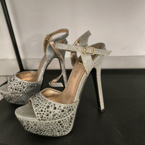 Women's wedding sandals like new, silver, size 36