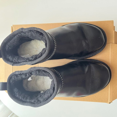 Ugg black boots